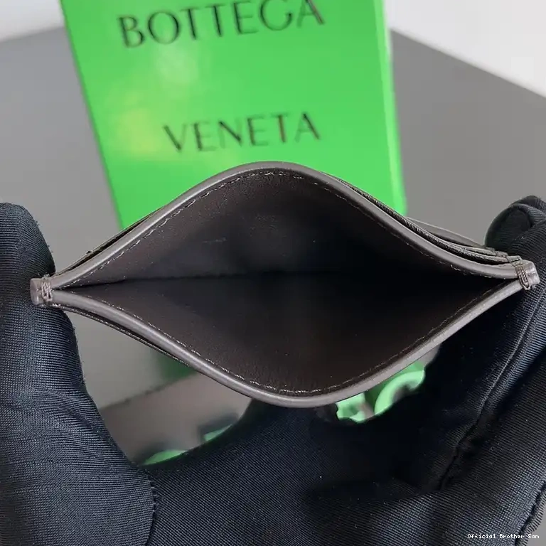 Official Brother Sam 2401YA0197 Bottega Bags Veneta 0710